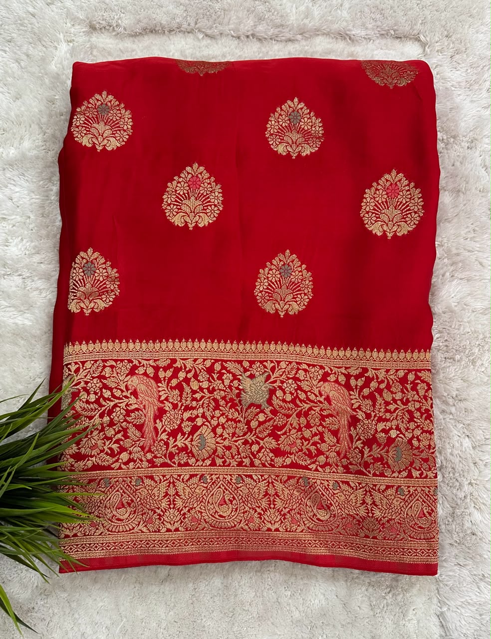 Benaras Saree Big Butta