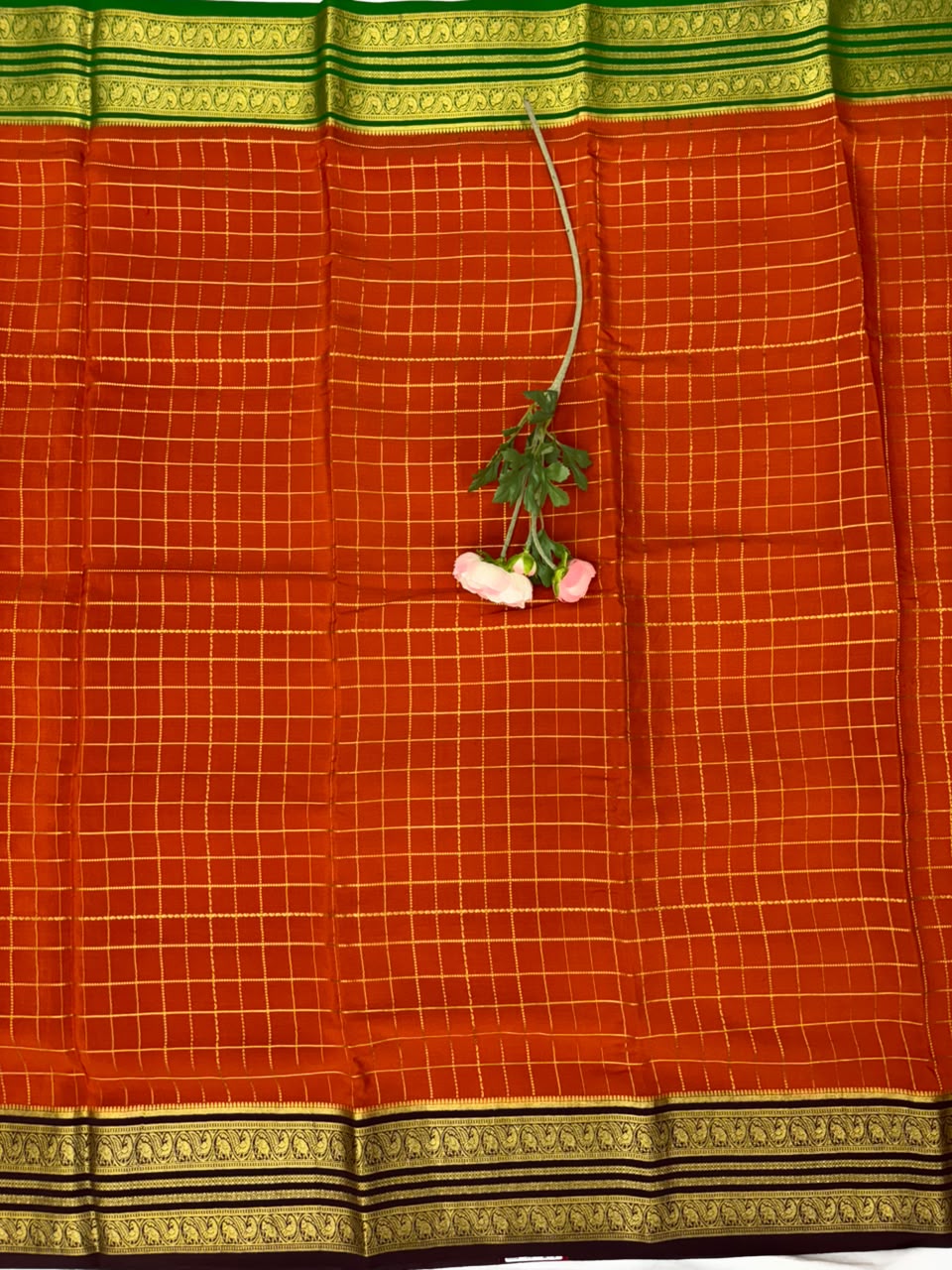 Pure Mysore Silk Crepe Saree Ganga Jamuna Border image 4