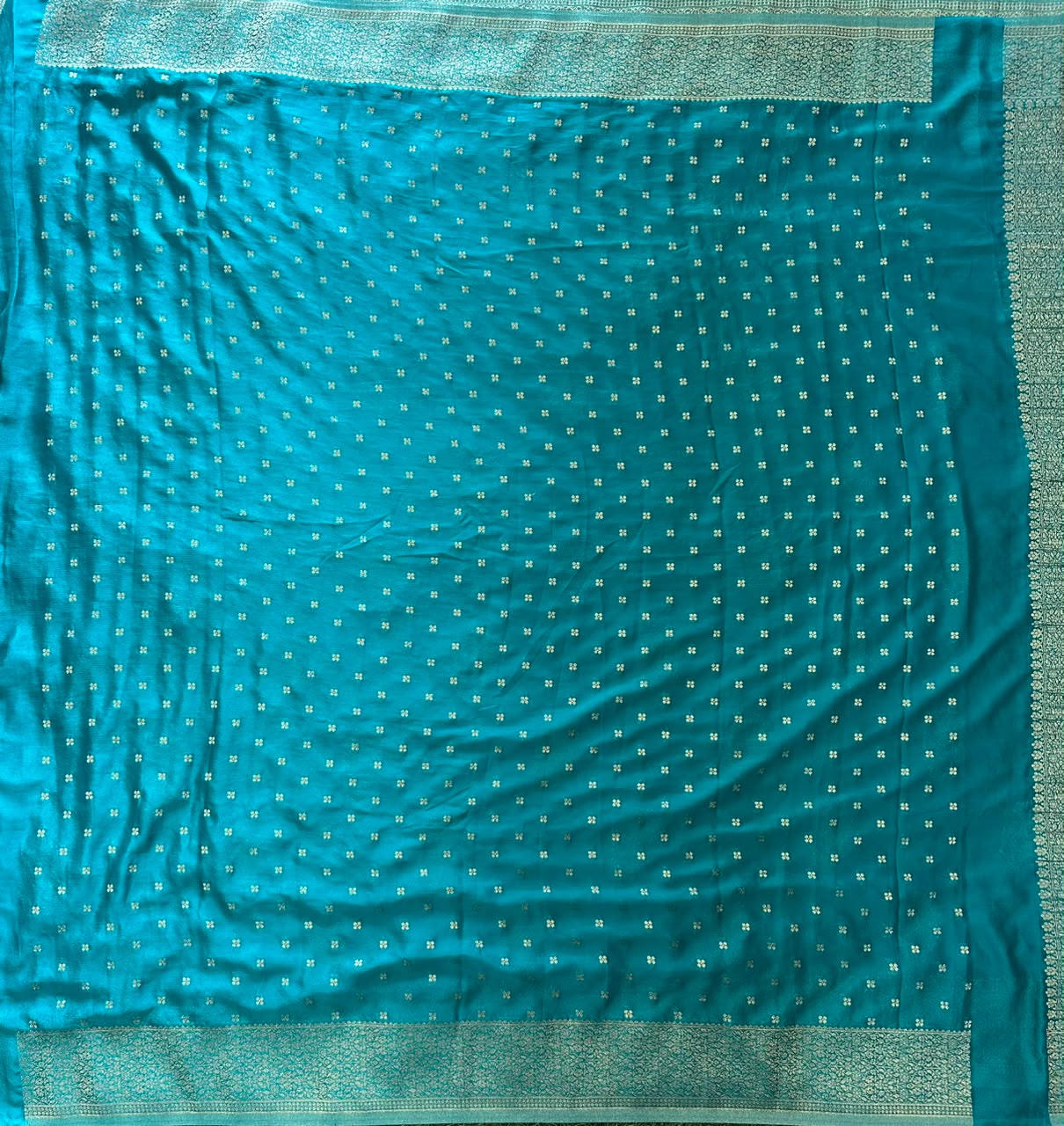 Benaras Saree Big Butta image 4