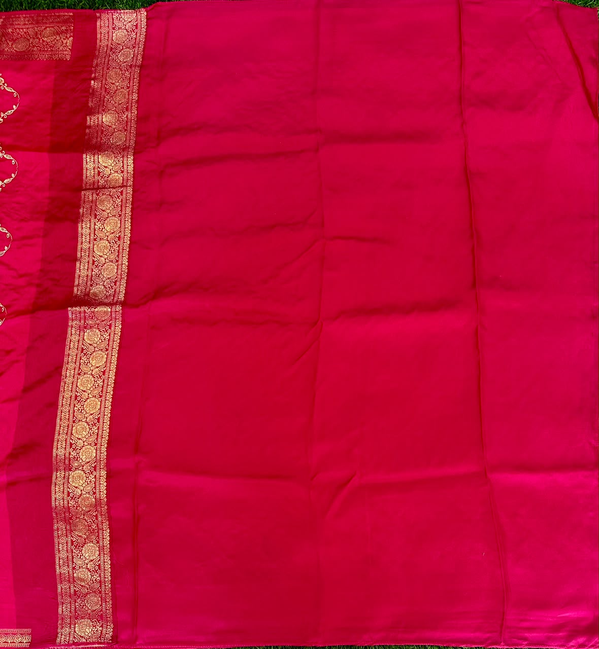 Pink Benaras Saree image 2