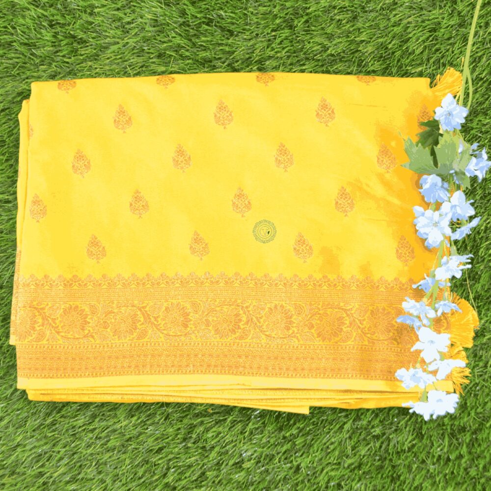 Semi Benars Crepe Saree